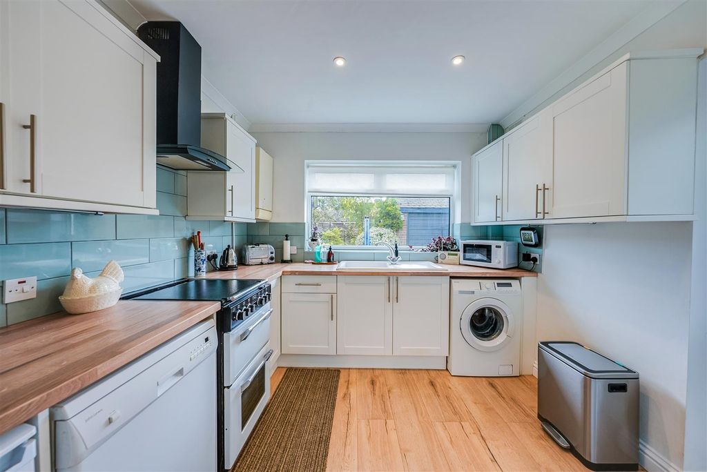 Property photo 2 of 33 Ovt00112Edited.Jpg