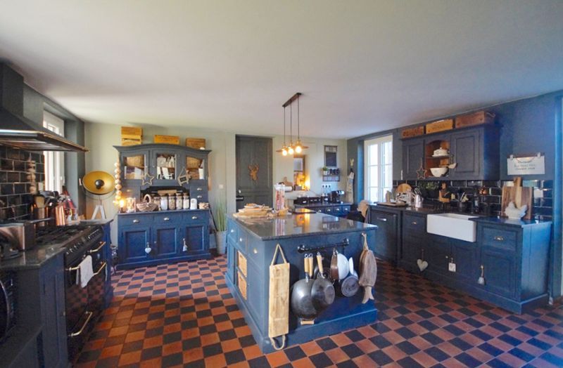 Property photo 2 of 18 Photo 2