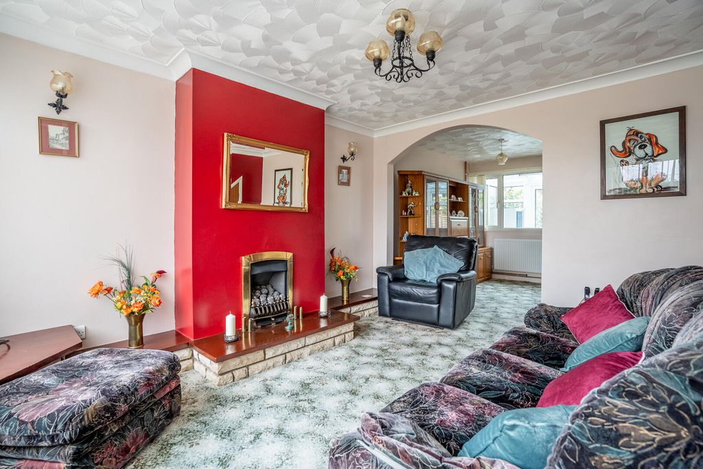 Property photo 3 of 13 LG-16.Jpg