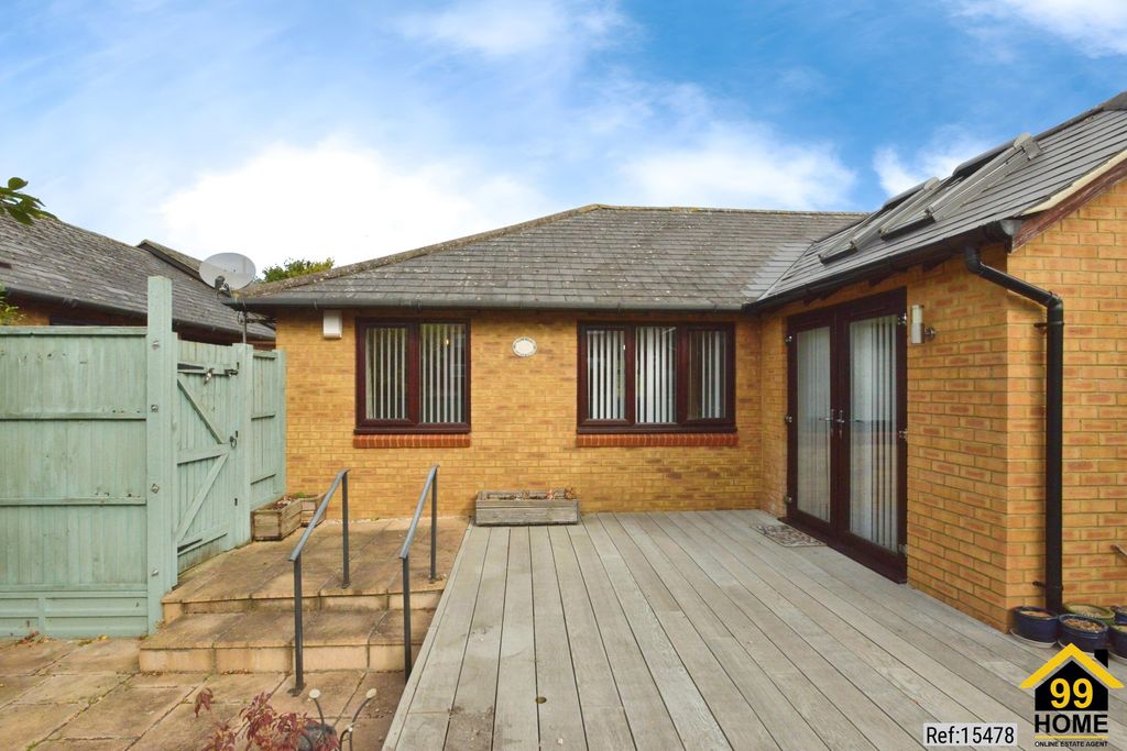 Property photo 2 of 19 Photo 1