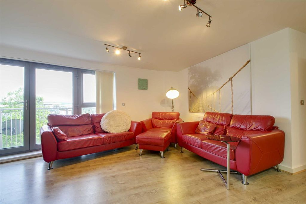 Property photo 3 of 17 Open Plan Lounge Dining Area