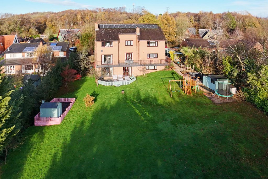 Property photo 2 of 38 Photo 6