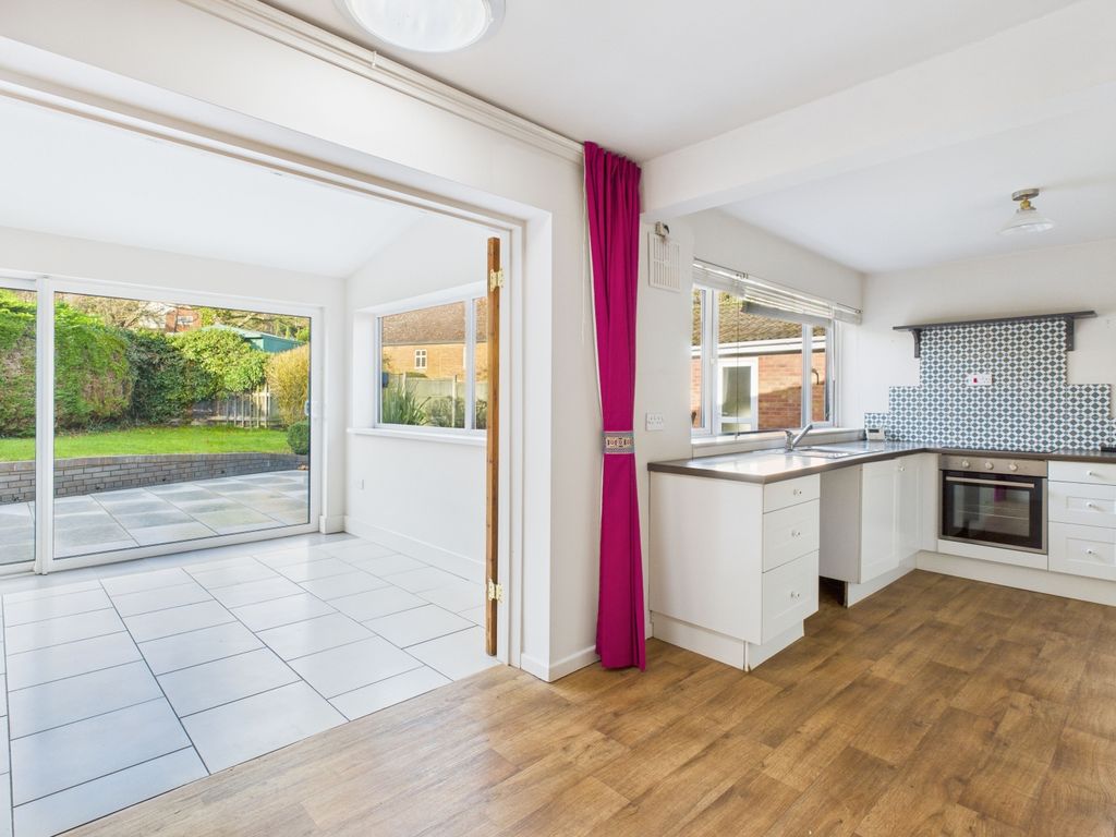 Property photo 2 of 20 Cam04922G0-Pr0106-Still009