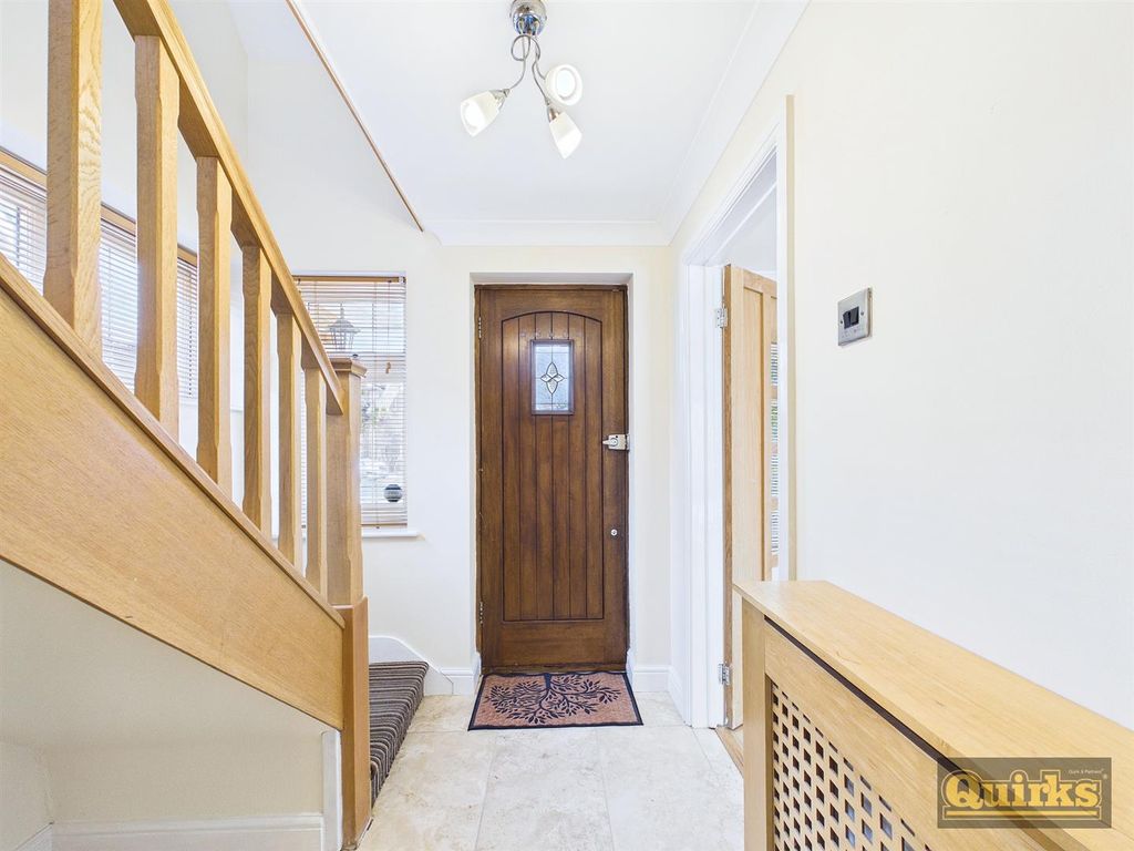 Property photo 3 of 13 Cam02342G0-Pr0183-Still003.Jpg