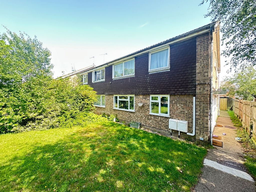 Property photo 1 of 8 5266041