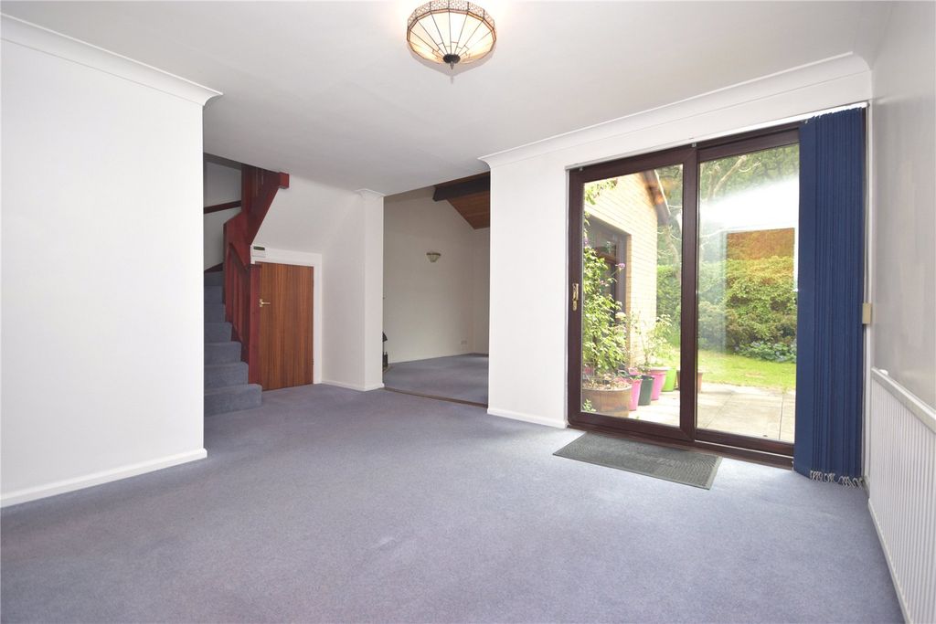 Property photo 3 of 14 Picture No. 16