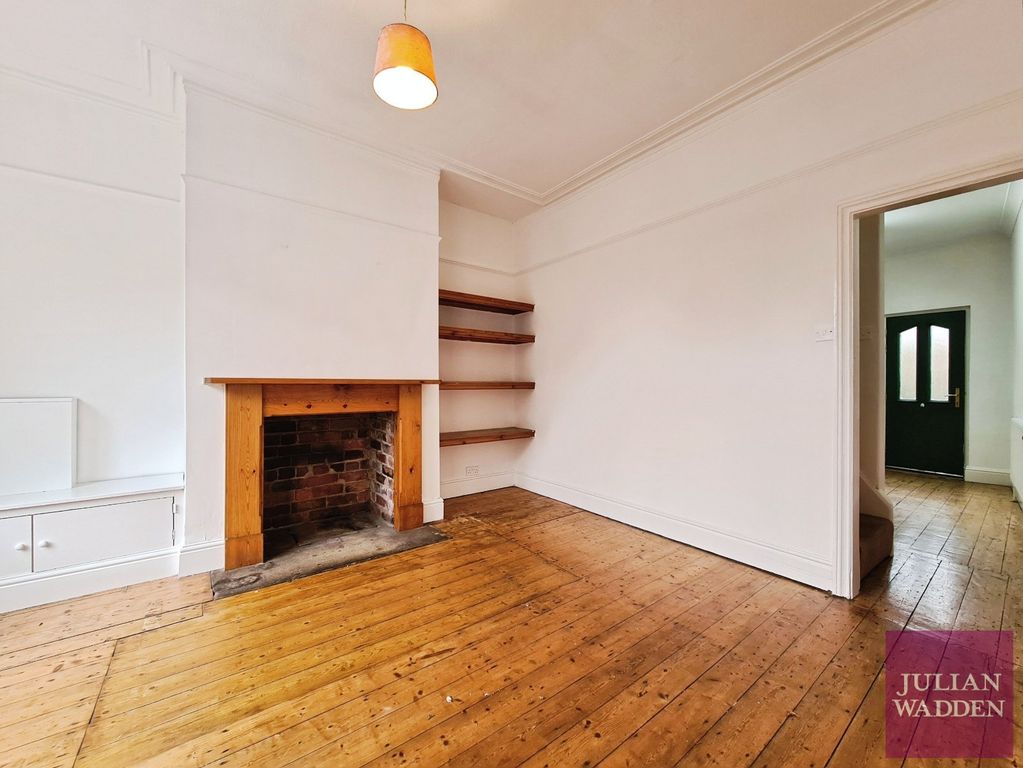 Property photo 2 of 14 Picture No. 18