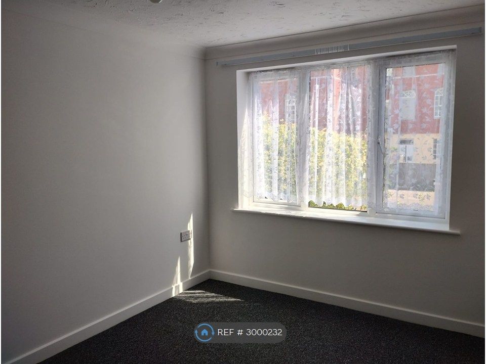 Property photo 3 of 29