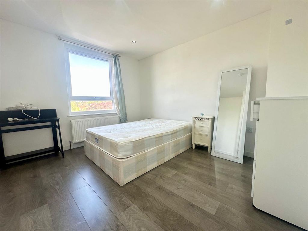 Property photo 2 of 5 Whatsapp Image 2026-04-16 At 12.49.09 (1).Jpeg