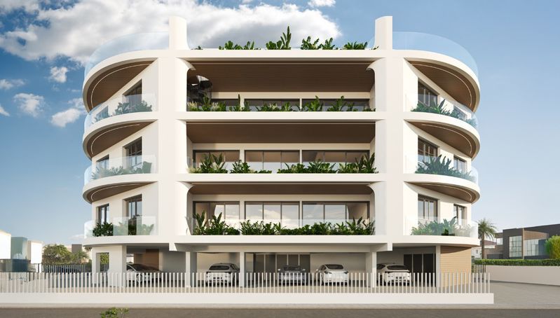 Property photo 1 of 17 Rear Of Apartments