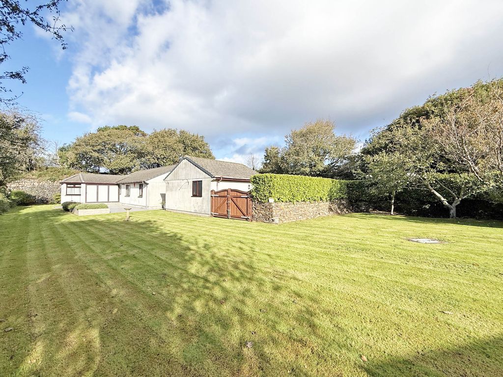 Property photo 3 of 16 Photo 3