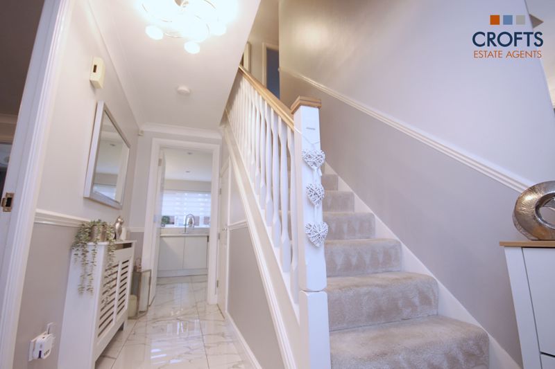 Property photo 2 of 15 Hallway