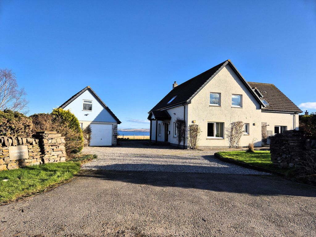 Property photo 1 of 28