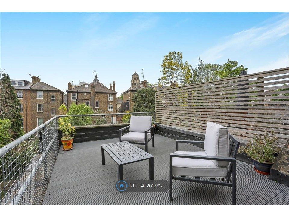 Property photo 2 of 12 Private Roof Terrace