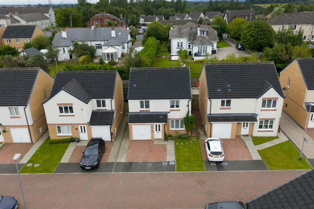 Property photo 1 of 22 4432413