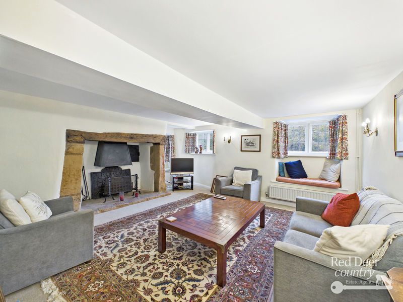 Property photo 3 of 26 Sitting Room