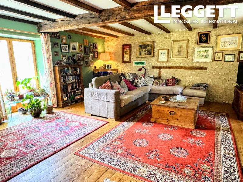 Property photo 3 of 10