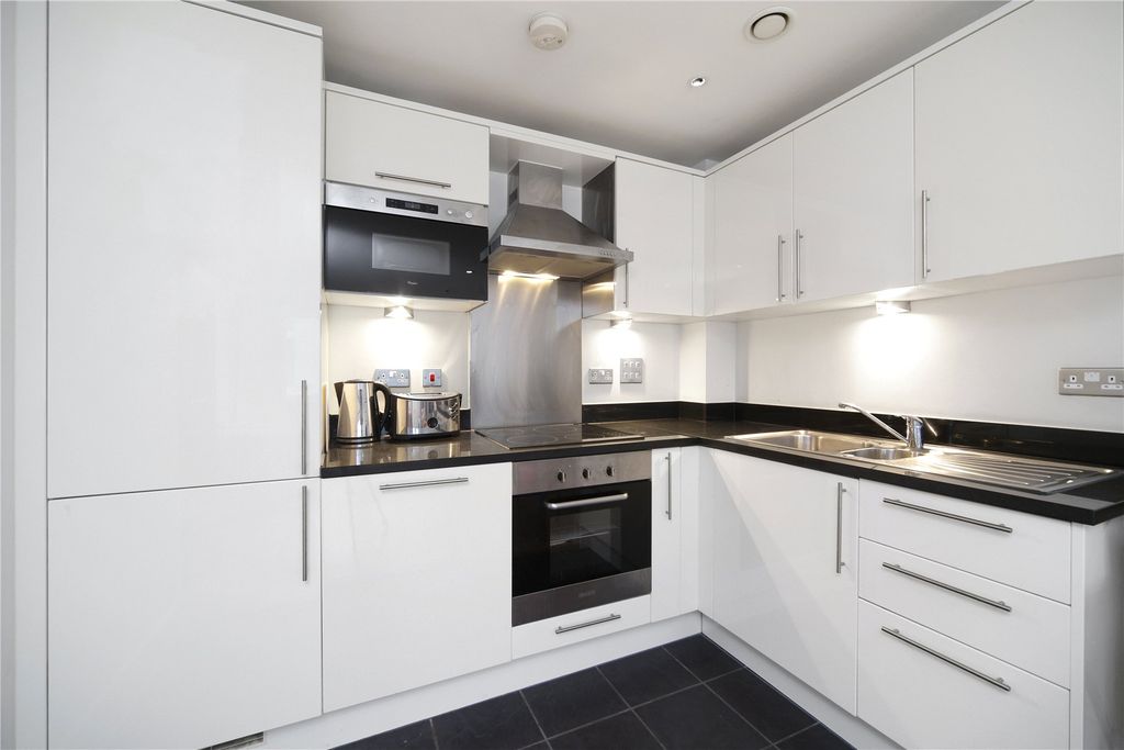 Property photo 3 of 10 Picture No. 09