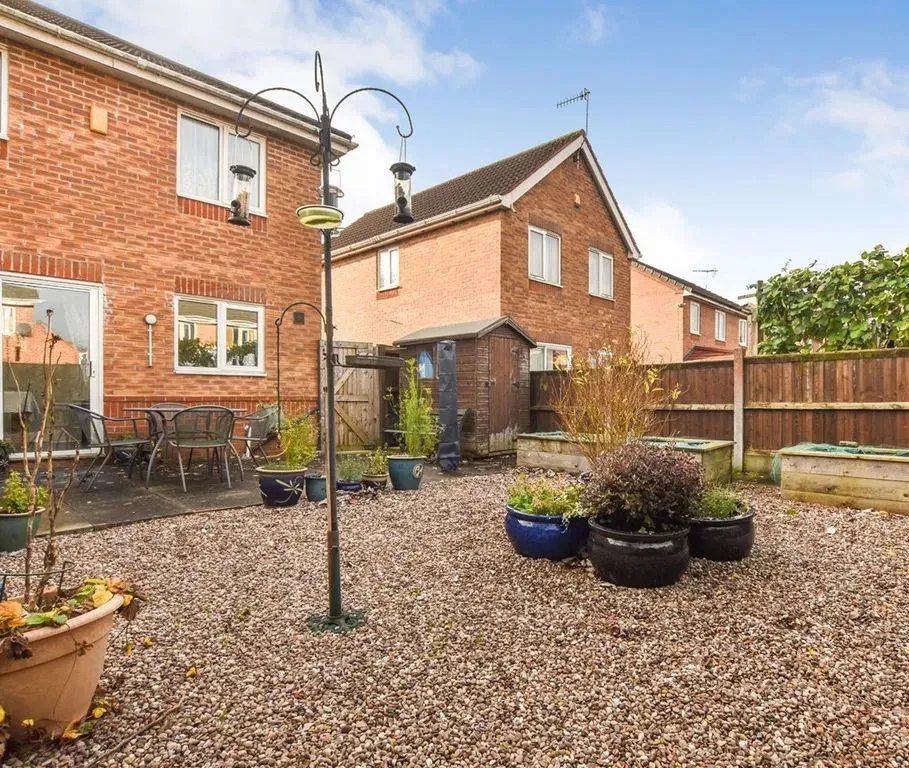 Property photo 1 of 8