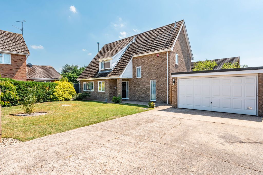 Property photo 1 of 23