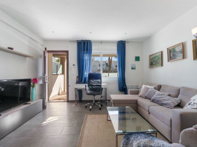 Property photo 3 of 31