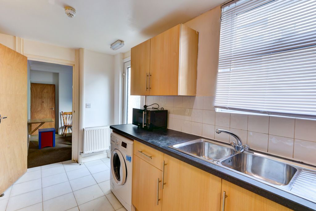 Property photo 2 of 22 Bright And Tidy Kitchen Featuring Light Wood Cabin...