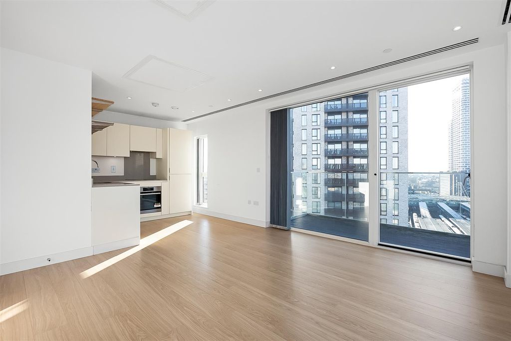 Property photo 3 of 15 Open Plan Kitchen / Reception Room