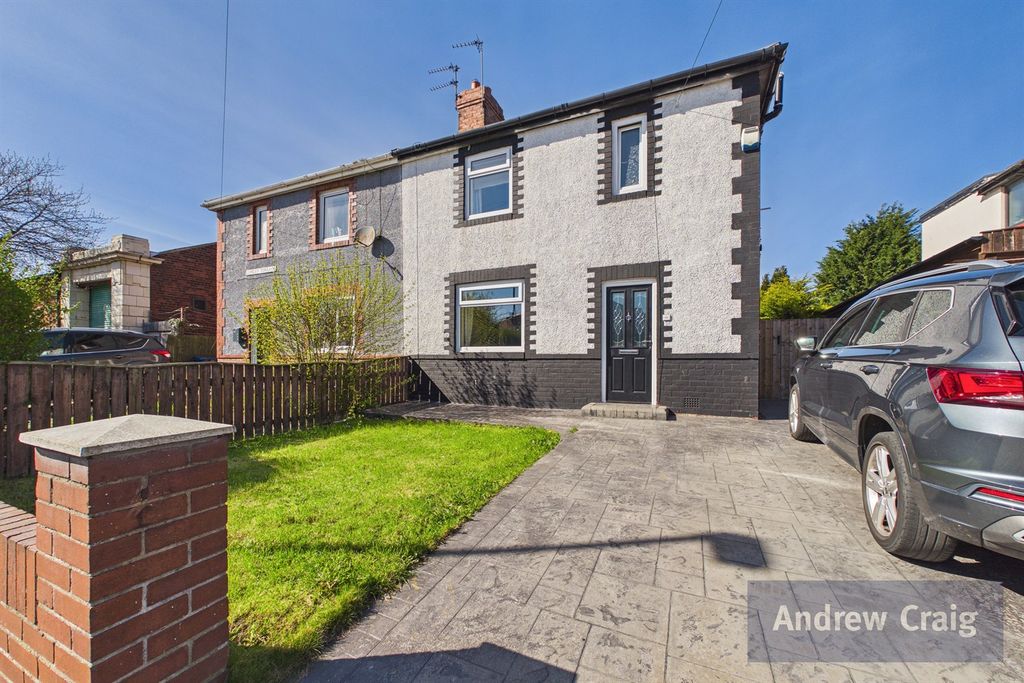 Property photo 1 of 14 (Main)