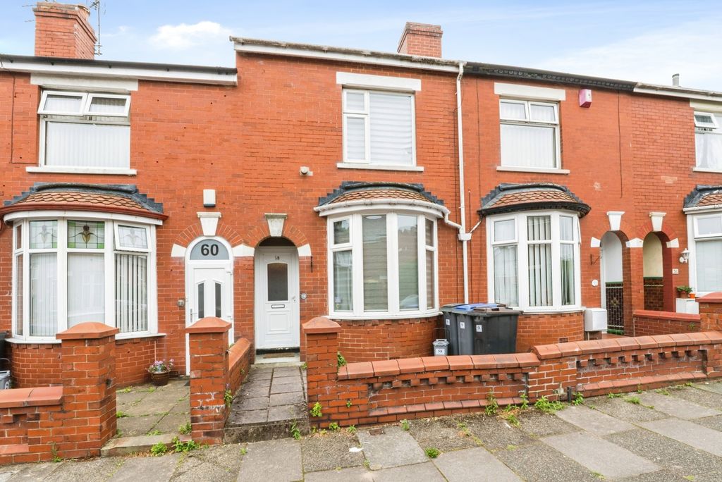 Property photo 1 of 18 Pbox-Img.Jpg
