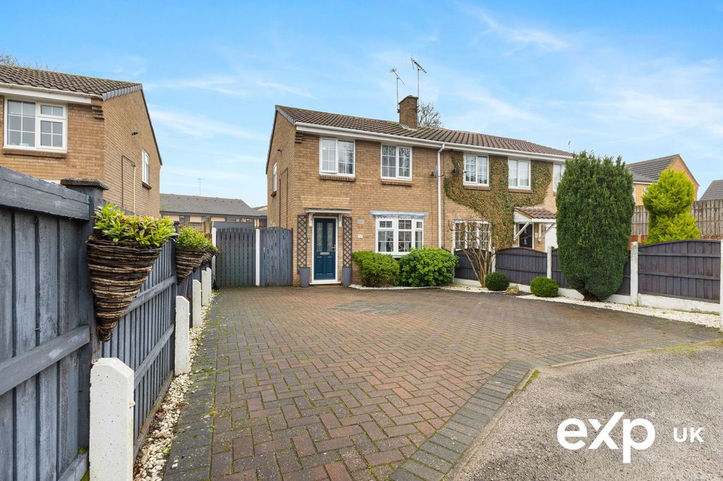 Property photo 1 of 26