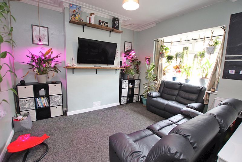 Property photo 2 of 14 Photo 11