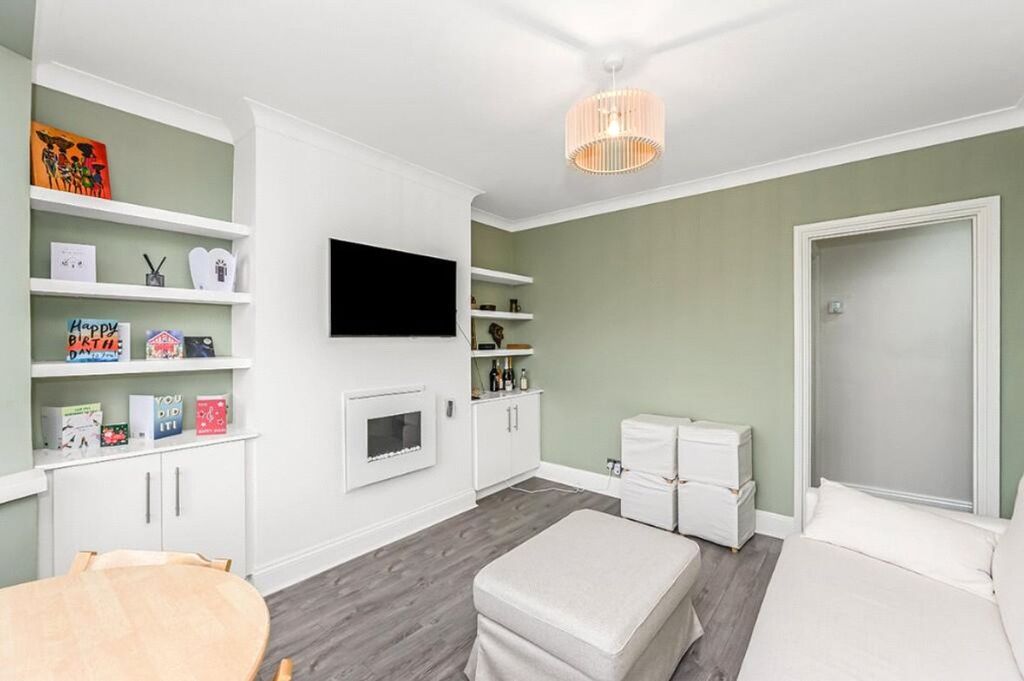 Property photo 3 of 10 Picture No. 04