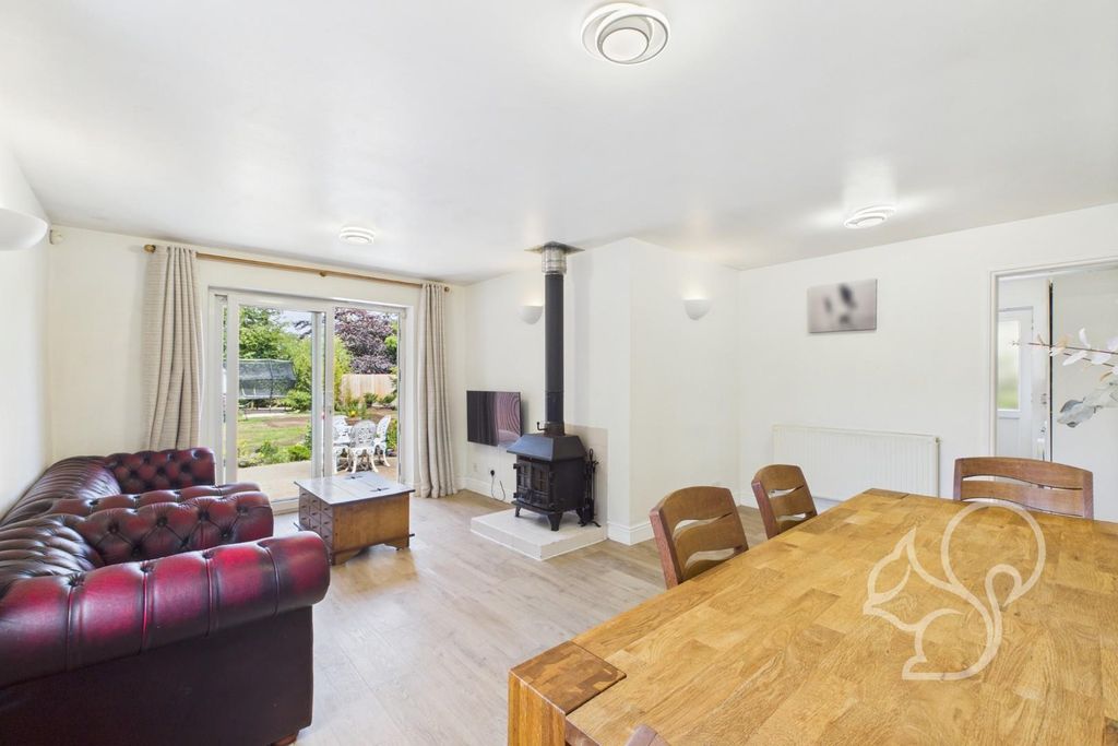 Property photo 2 of 29 Cam01659G0-Pr0488-Still013.Jpg