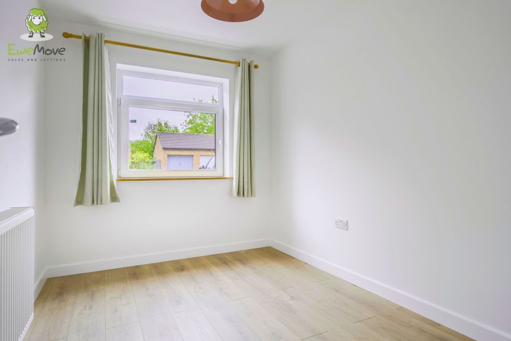 Property photo 3 of 15 2