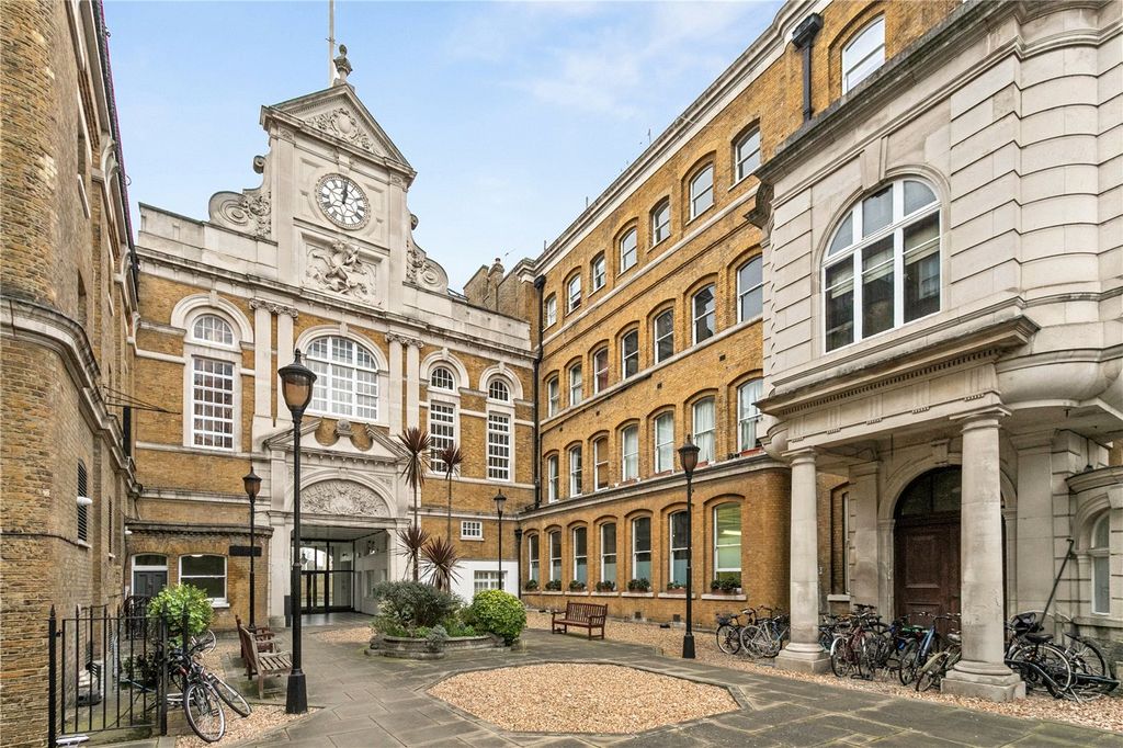 Property photo 1 of 12 Picture No. 14