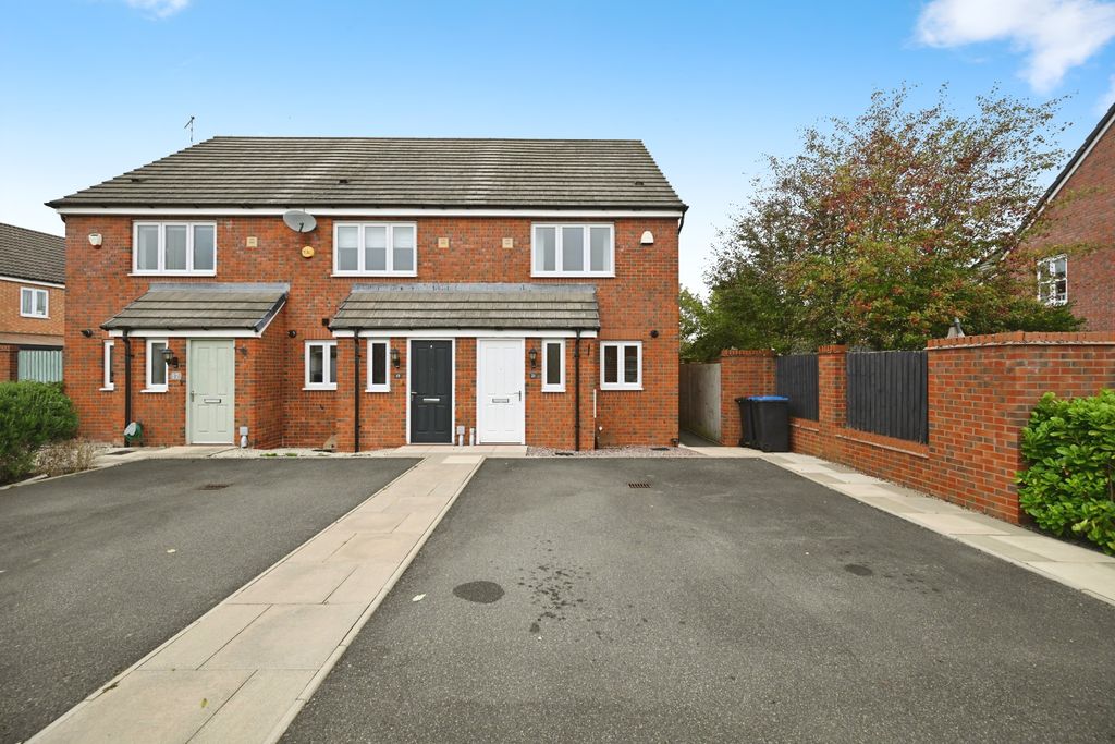 Property photo 1 of 22