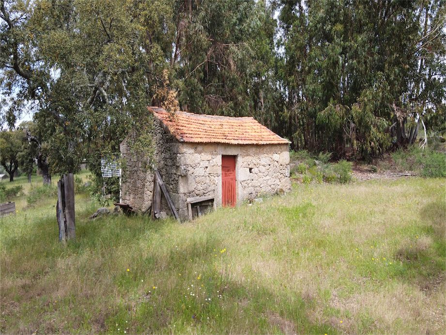 Property photo 1 of 27