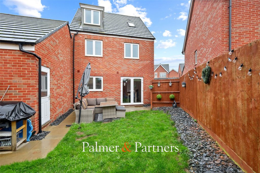 Property photo 3 of 24 Picture No. 22