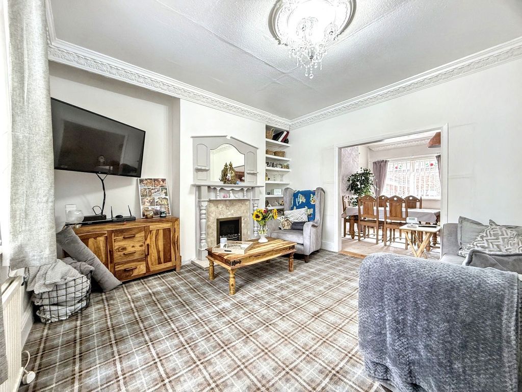 Property photo 3 of 19