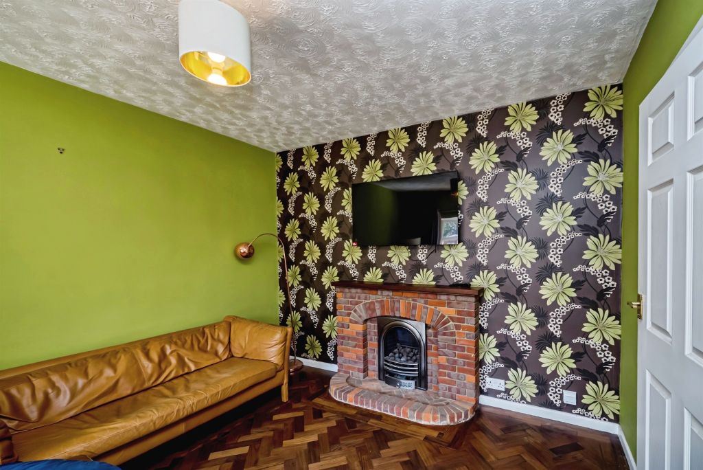 Property photo 2 of 14