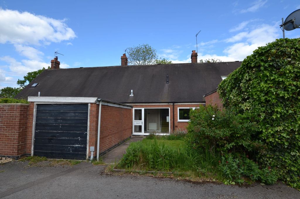 Property photo 2 of 18