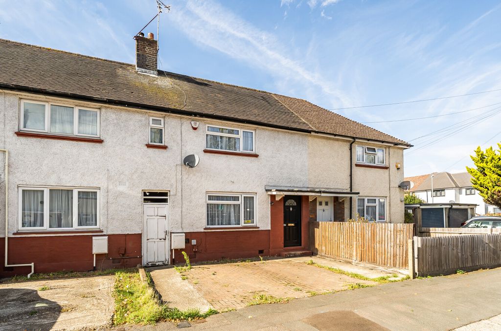 Property photo 1 of 17