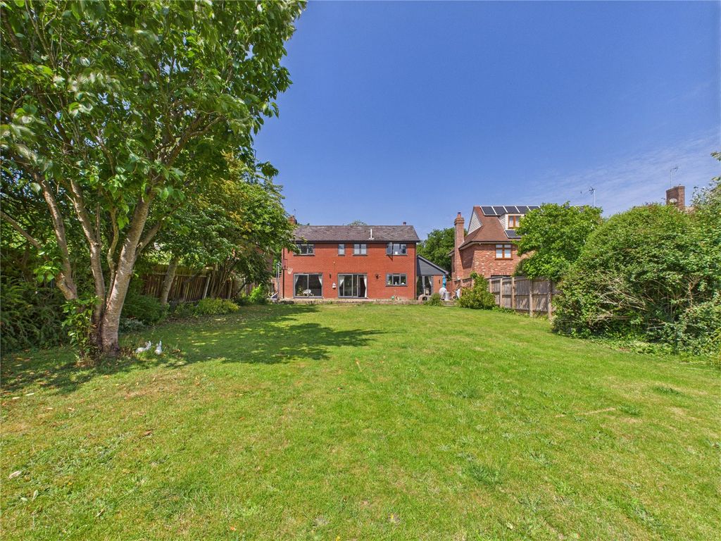 Property photo 3 of 20 Picture No. 26