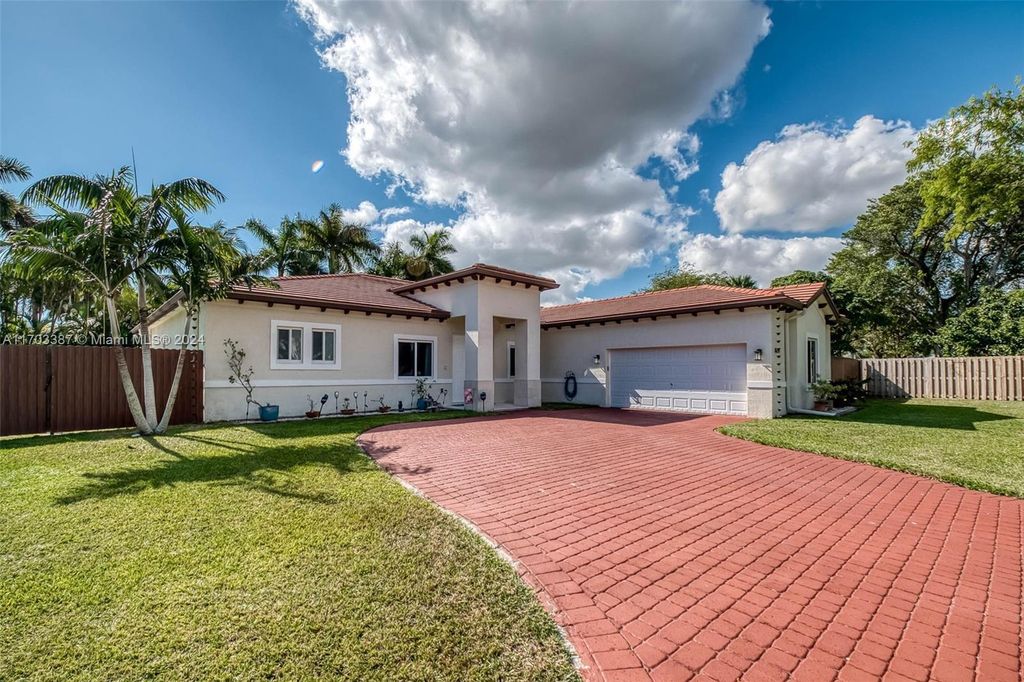Property photo 1 of 33