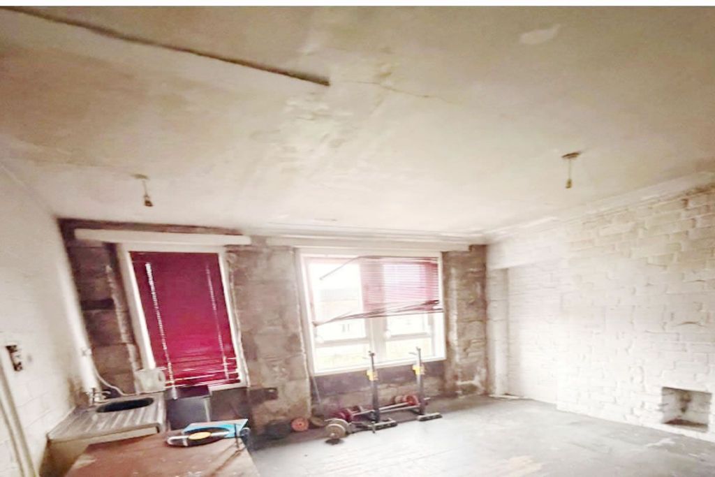 Property photo 3 of 7