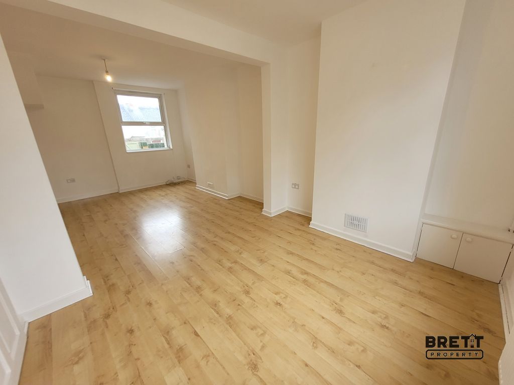 Property photo 2 of 9 Living-Dining Room