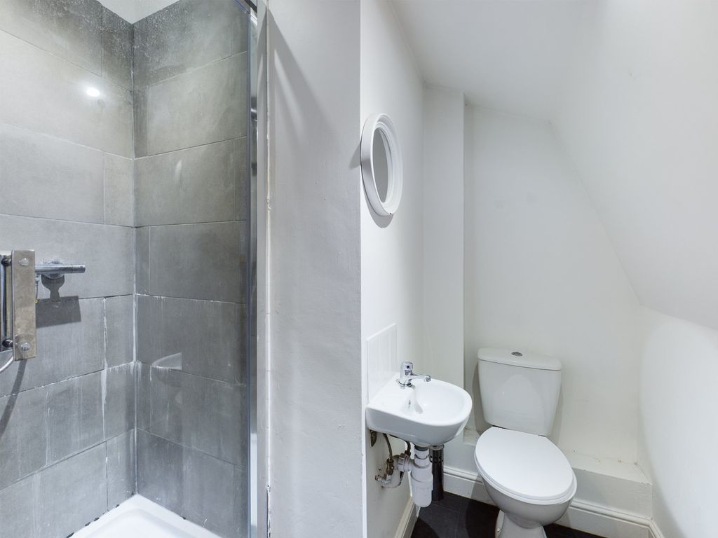 Property photo 3 of 4 Cam00076P1-Pr0139-Still02