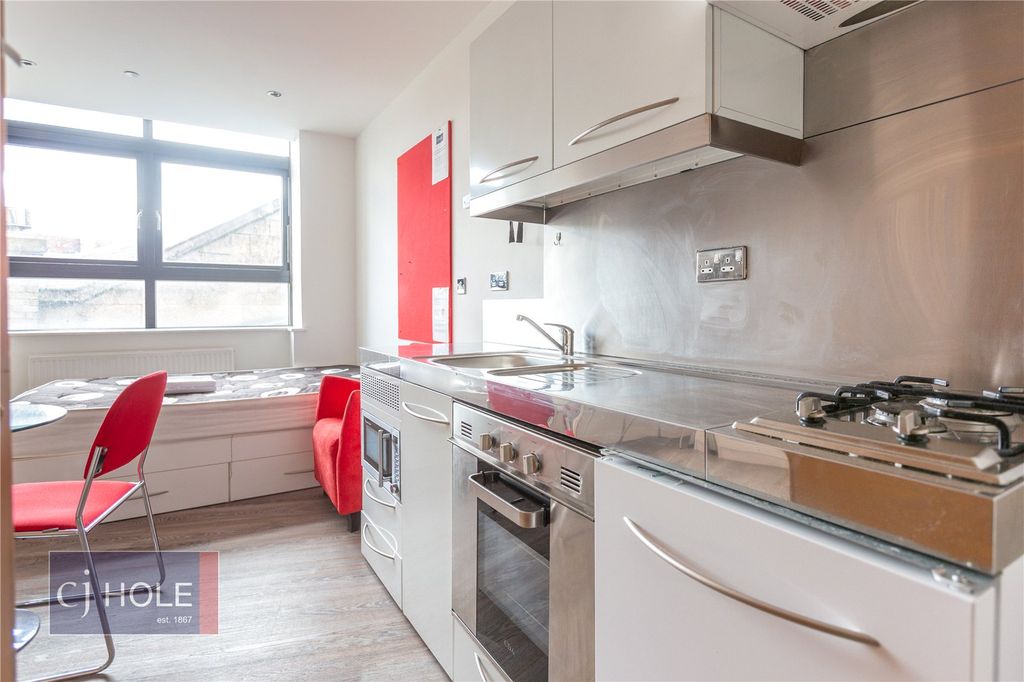 Property photo 3 of 10 Picture No. 10