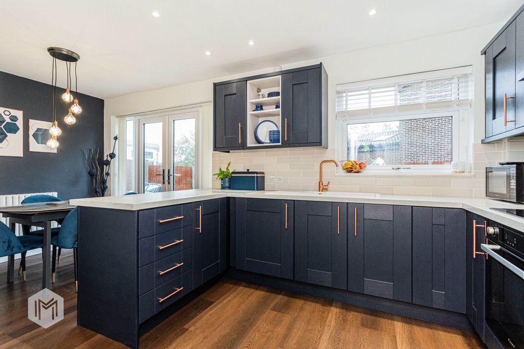 Property photo 1 of 22 Picture No. 08