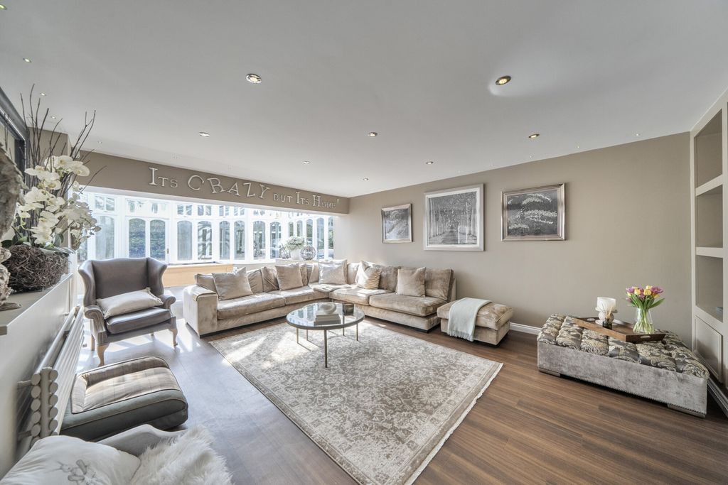 Additional image 27 of 7 bed detached house for saleShirley Church Road, Croydon CR0
